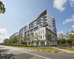 Gambas Crescent (D27), Factory #559861991